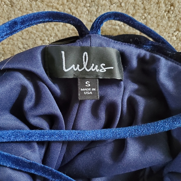 Nacy Blue Velvet Dress - Picture 4 of 4